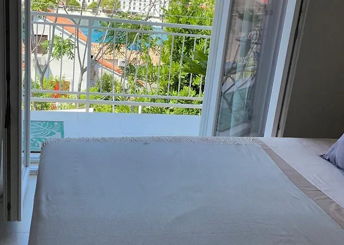 Yukka Comfor Center Hvar With Parking